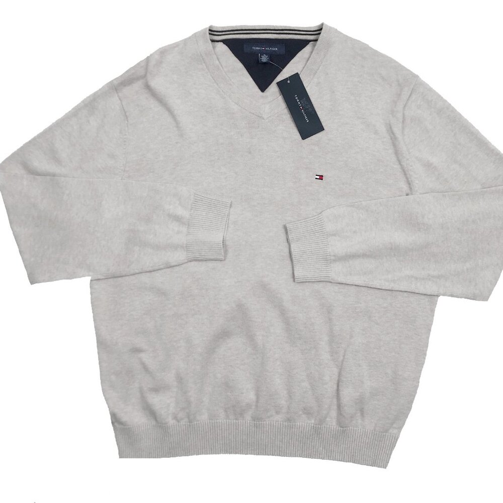 NEW Tommy Hilfiger Sweater!  Light Gray  V Neck  Tommy Flag on Chest  Cotton